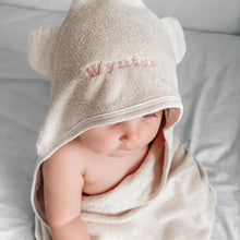 Load image into Gallery viewer, personalised towel baby towel kids towel hooded towel bath bath time
